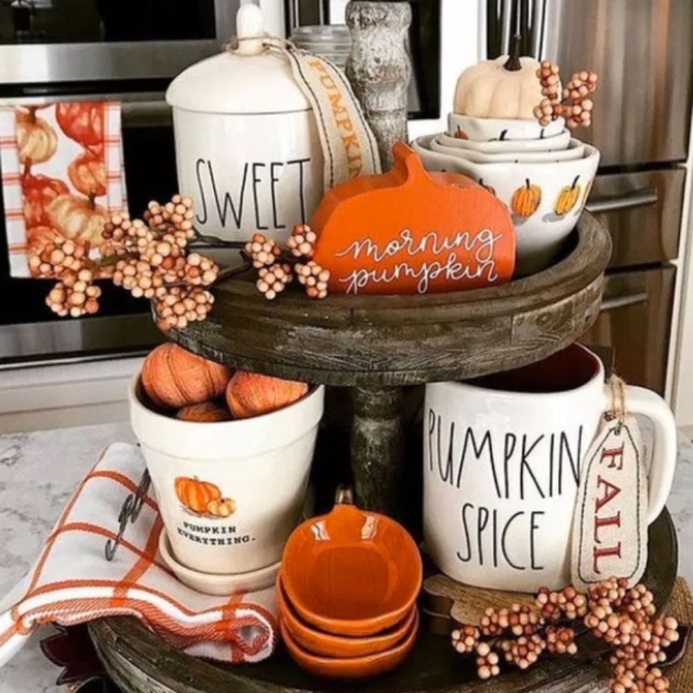🍁FALL DECOR BOX🍁 - Picture 3 of 12
